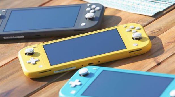 Llega el Nintendo Switch Lite, una versión más económica del Switch.  Una alternativa de consola portátil y más pequeña, pero que sacrifica en muchos...