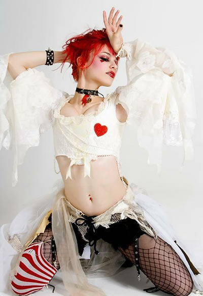 El próximo mes de Septiembre regresa a México Emilie Autumn, quien estrenará su más reciente material discográfico: Fight Like a Girl, en un show tipo...