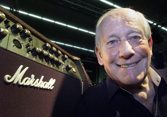 Jim Marshall, creador de los amplificadores Marshall, murió el pasado 5 de abril en un hospital en Londres a los 88 años de edad. (1923-2012)

Los a...